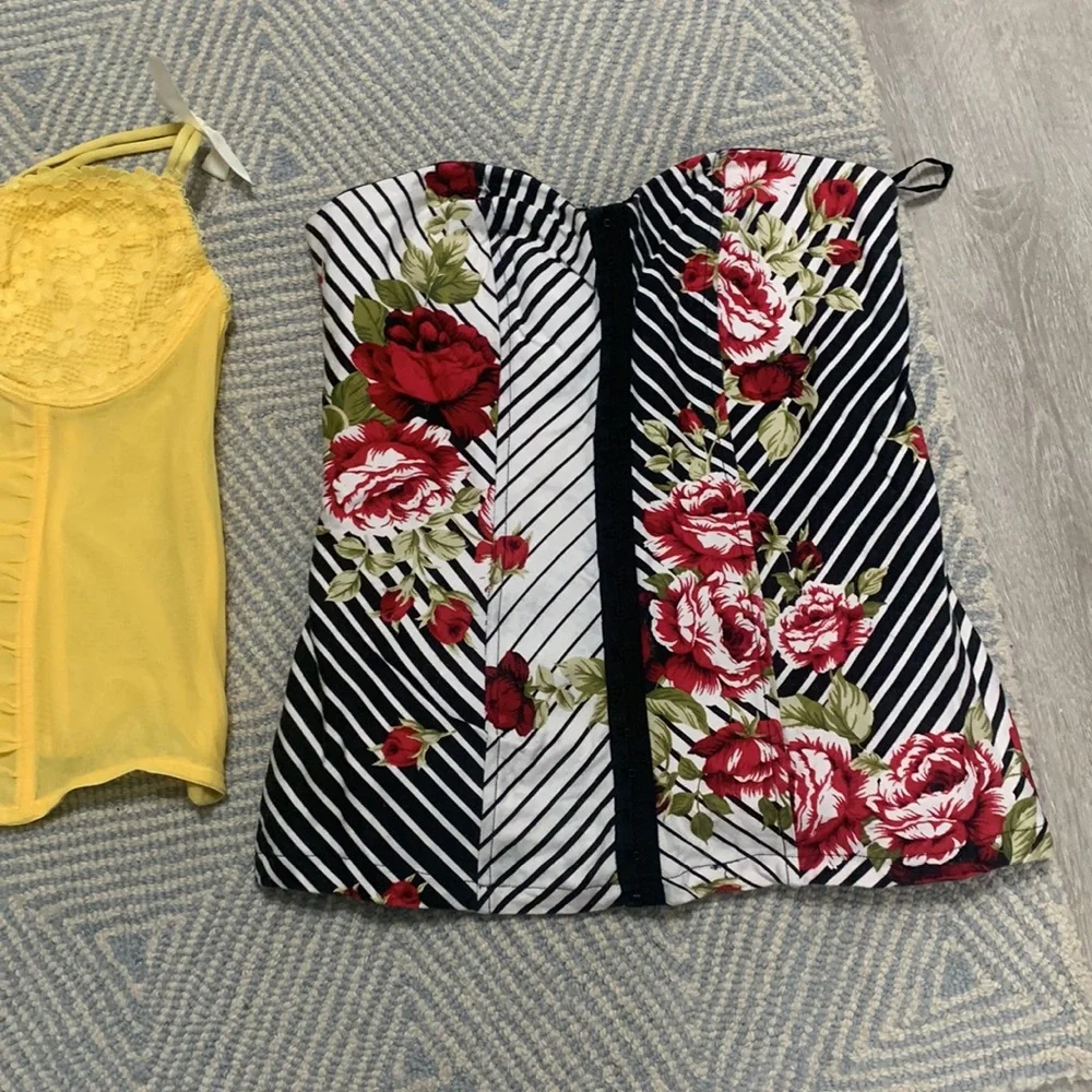 Corset tops - Picture 4 of 12